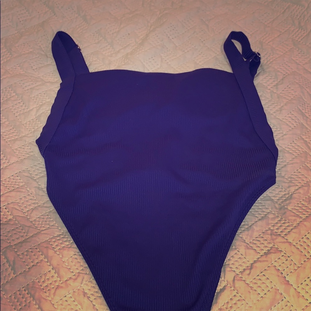 ONE PIECE BLUE BATHING SUIT NEVER WORN
